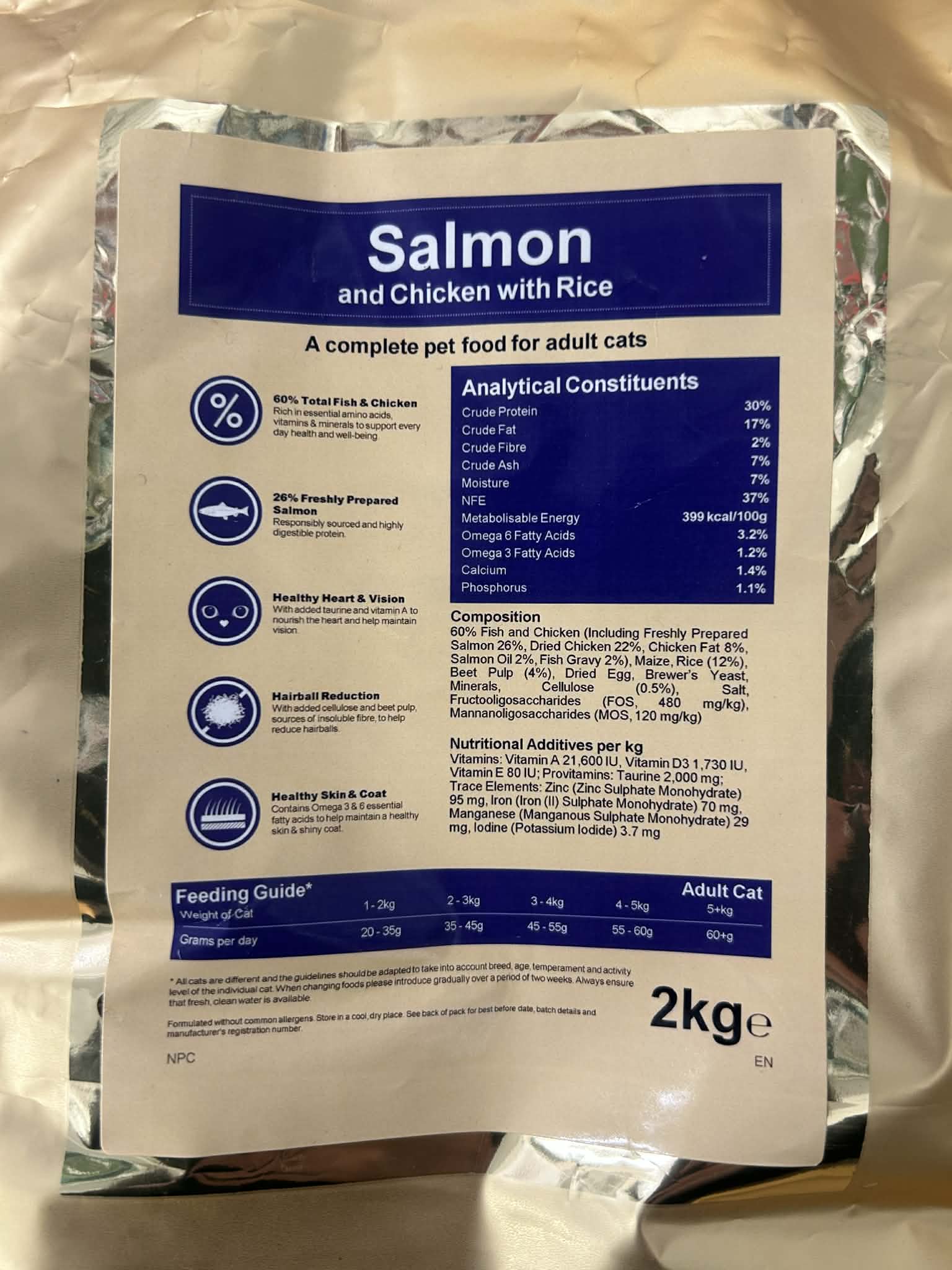 Carltons Premium Cat Food Salmon & Chicken 2kg - Image 2