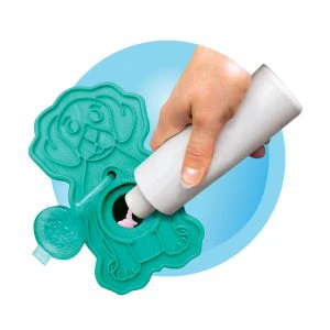 KONG ZoomGroom Gentle Rubber Grooming Brush for Dogs - Image 3